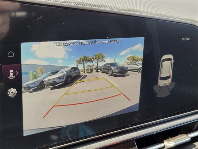 New 2025 Kia Niro EX Touring FWD image 17