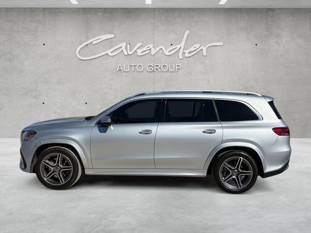 Used 2025 Mercedes-Benz GLS 450 4MATIC image 13