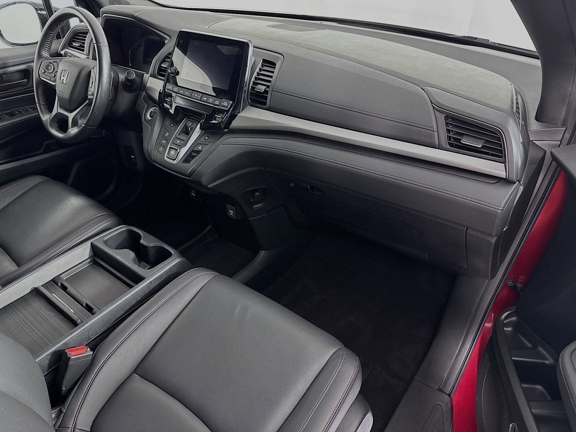 Certified 2023 Honda Odyssey Sport image 30