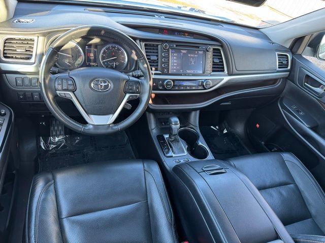 Certified 2019 Toyota Highlander Limited image 11