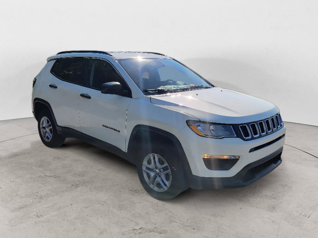 Used 2021 Jeep Compass Sport AWD/4WD image 3