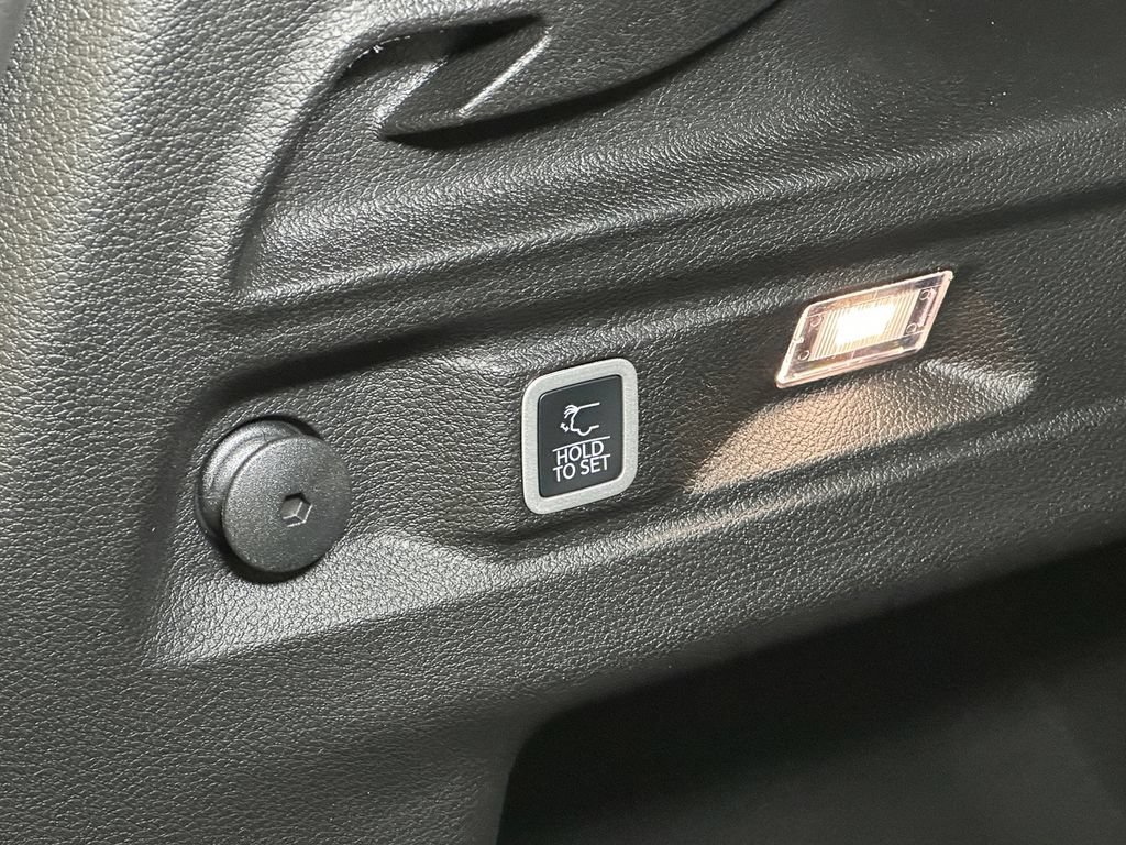 New 2026 Jeep Grand Cherokee L 4WD image 14