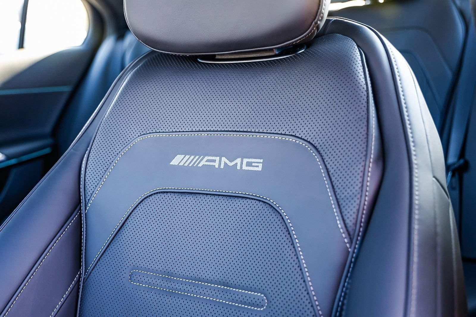 New 2026 Mercedes-Benz E 53 AMG e 4MATIC Sedan image 27