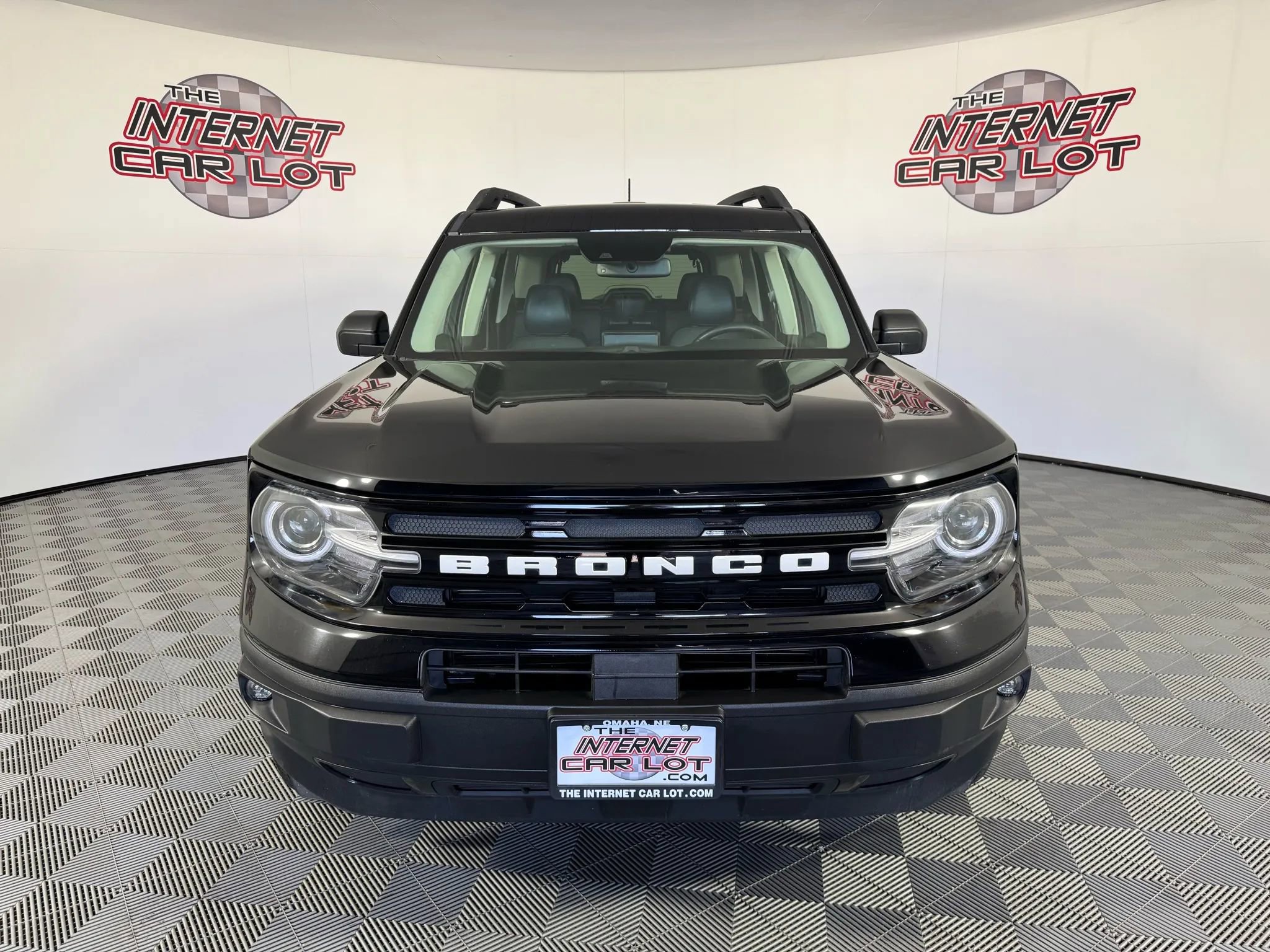 Used 2023 Ford Bronco Sport Outer Banks w/ Tech Package image 2