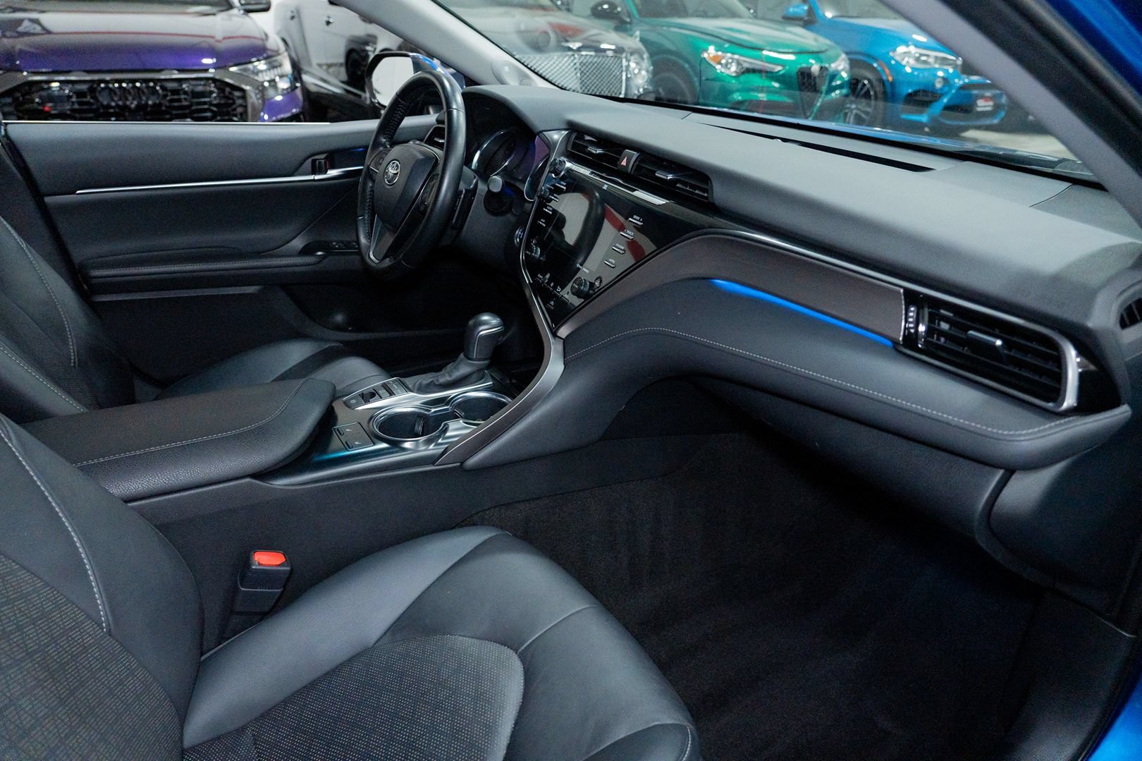 Used 2020 Toyota Camry XSE w/ Navigation Package FWD image 24