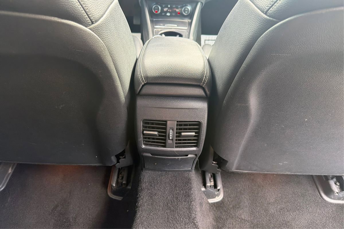 Used 2019 Mercedes-Benz GLA 250 4MATIC image 21