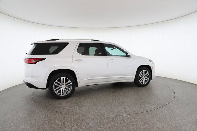Used 2024 Chevrolet Traverse High Country image 20
