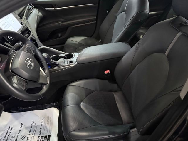 Used 2021 Toyota Camry XSE image 24
