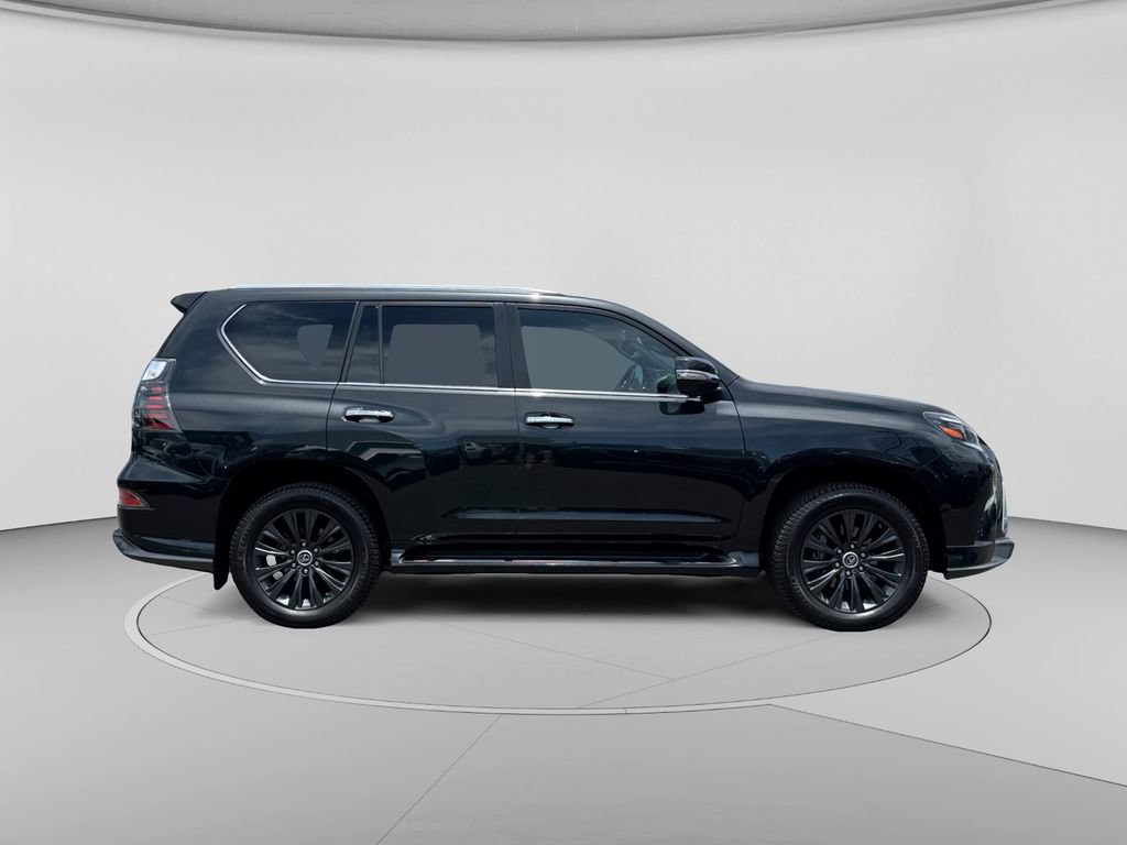 Used 2023 Lexus GX 460 Luxury w/ Sport Design Package AWD/4WD image 33