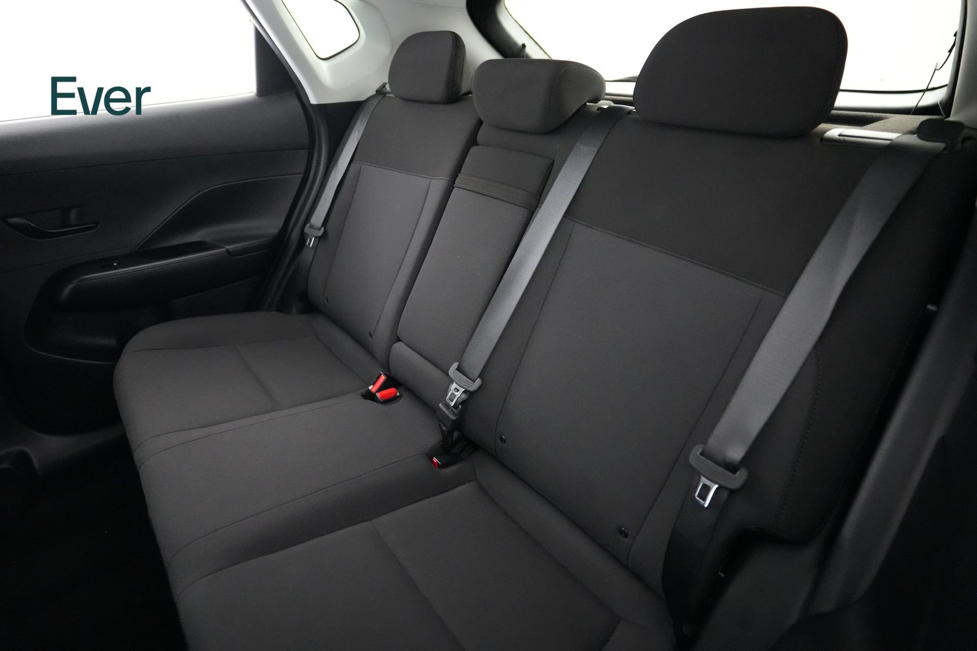 Used 2024 Hyundai Kona SEL FWD image 23