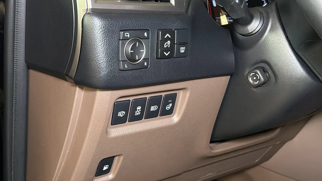 Certified 2023 Lexus GX 460 Premium AWD/4WD image 23