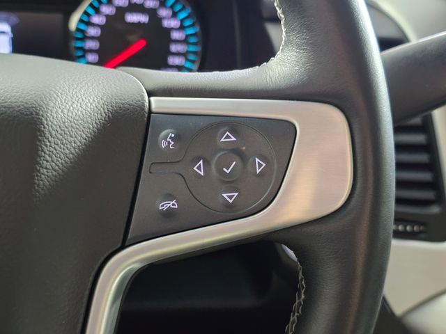 Used 2017 GMC Yukon XL SLT w/ Premium Edition AWD/4WD image 41