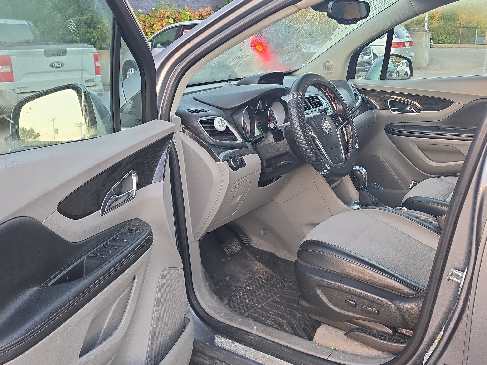 Used 2015 Buick Encore Convenience AWD/4WD image 9