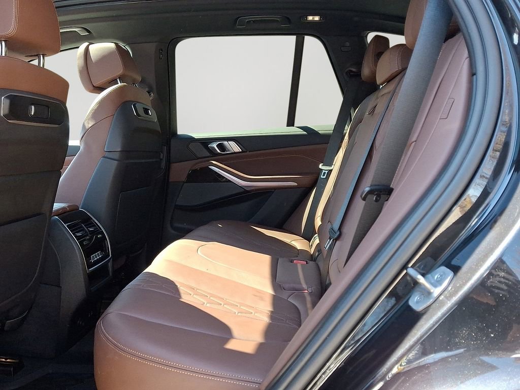 Used 2024 BMW X5 xDrive40i w/ M Sport Package image 8