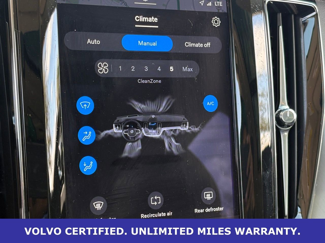 Certified 2023 Volvo XC60 B5 Core image 25