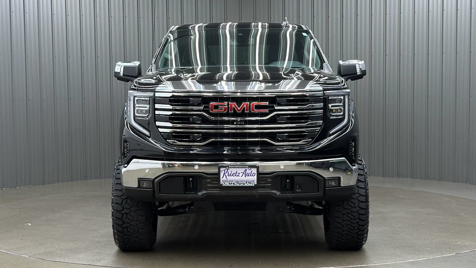 Used 2026 GMC Sierra 1500 SLT AWD/4WD image 8