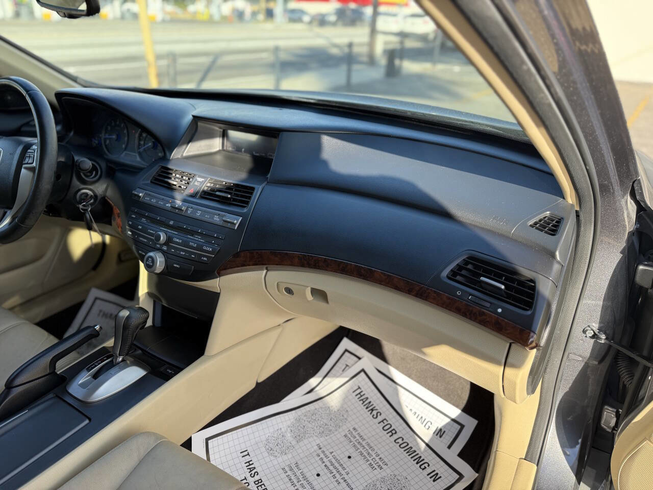 Used 2010 Honda Crosstour EX-L image 25