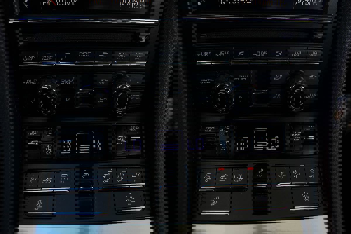 Used 2014 Porsche 911 Carrera image 28