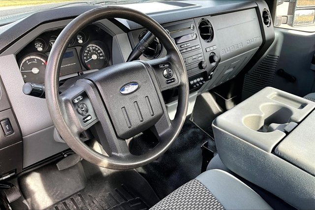 Used 2014 Ford F250 XL w/ XL Value Package AWD/4WD image 16
