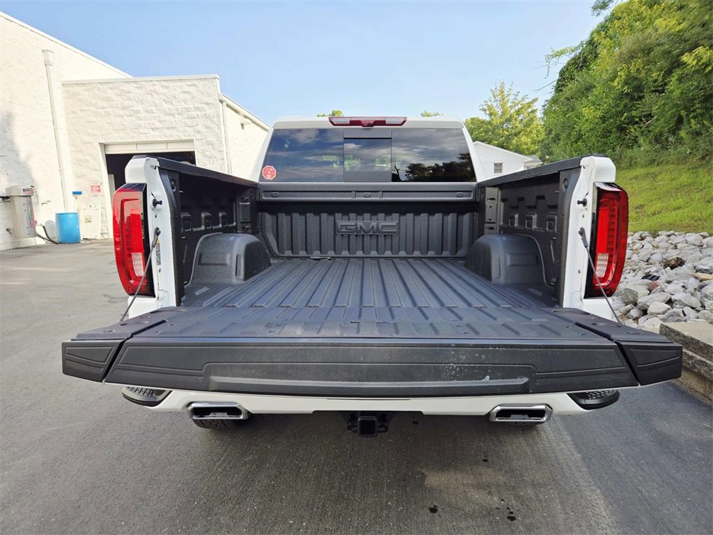 New 2026 GMC Sierra 1500 AT4 w/ AT4 Premium Package image 19