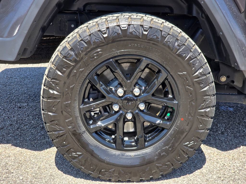 Used 2021 Jeep Gladiator Sport AWD/4WD image 13