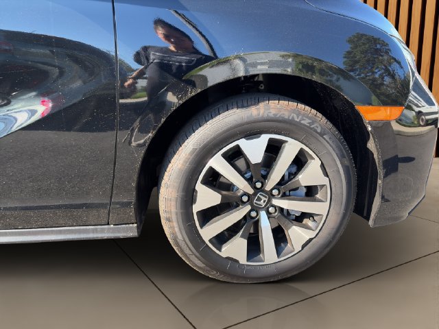 Used 2026 Honda Odyssey EX-L image 5