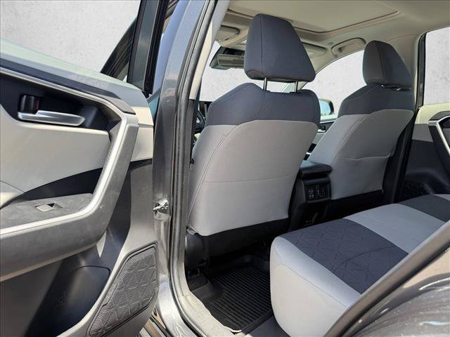 Used 2023 Toyota RAV4 XLE w/ Convenience Package FWD image 20