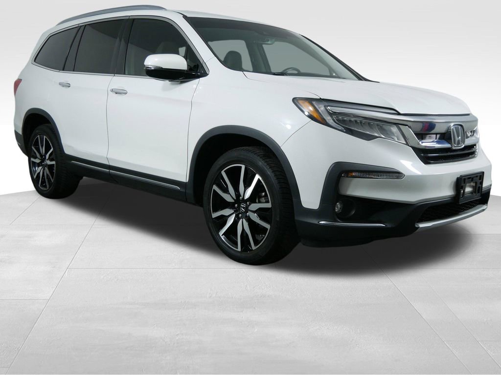 Used 2020 Honda Pilot Touring image 2