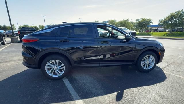 New 2026 Buick Envista Sport Touring w/ Convenience I Package FWD image 9