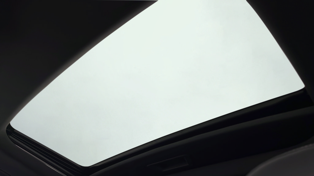 Used 2024 Chevrolet Trax RS w/ Sunroof Package FWD image 39