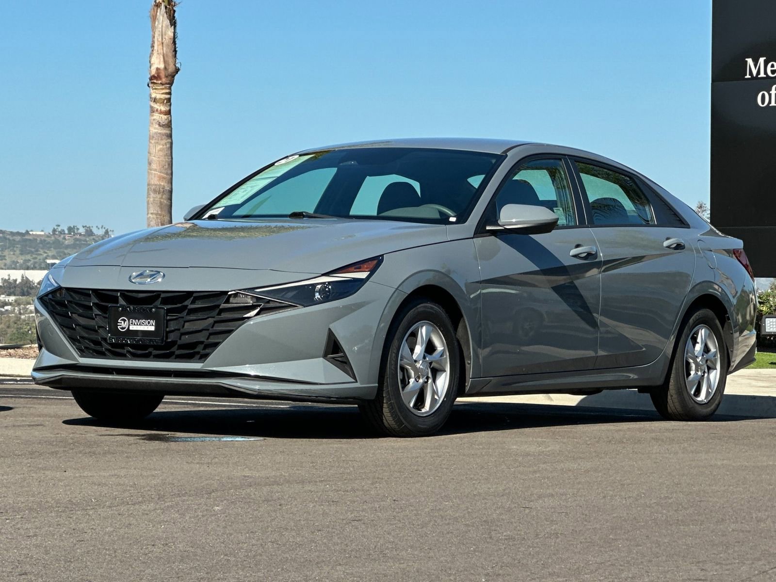 Used 2021 Hyundai Elantra SE image 7
