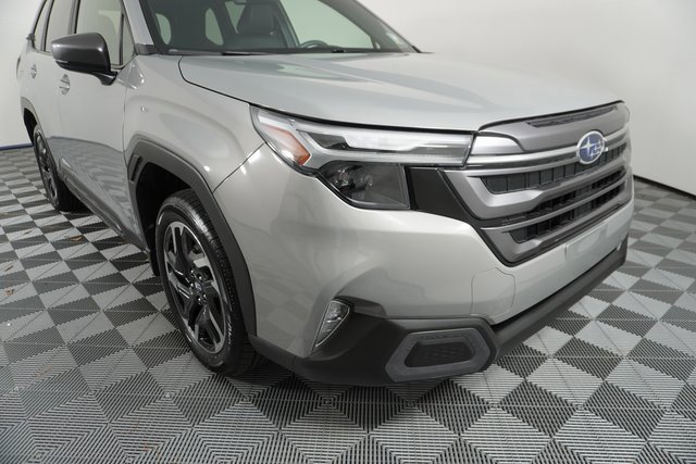 Certified 2025 Subaru Forester Limited w/ Popular Package #1 image 10