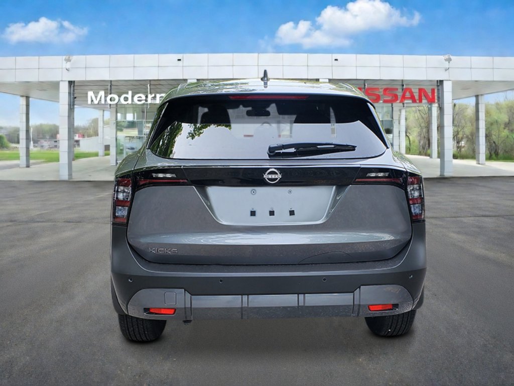 New 2027 Nissan Kicks SV FWD image 5