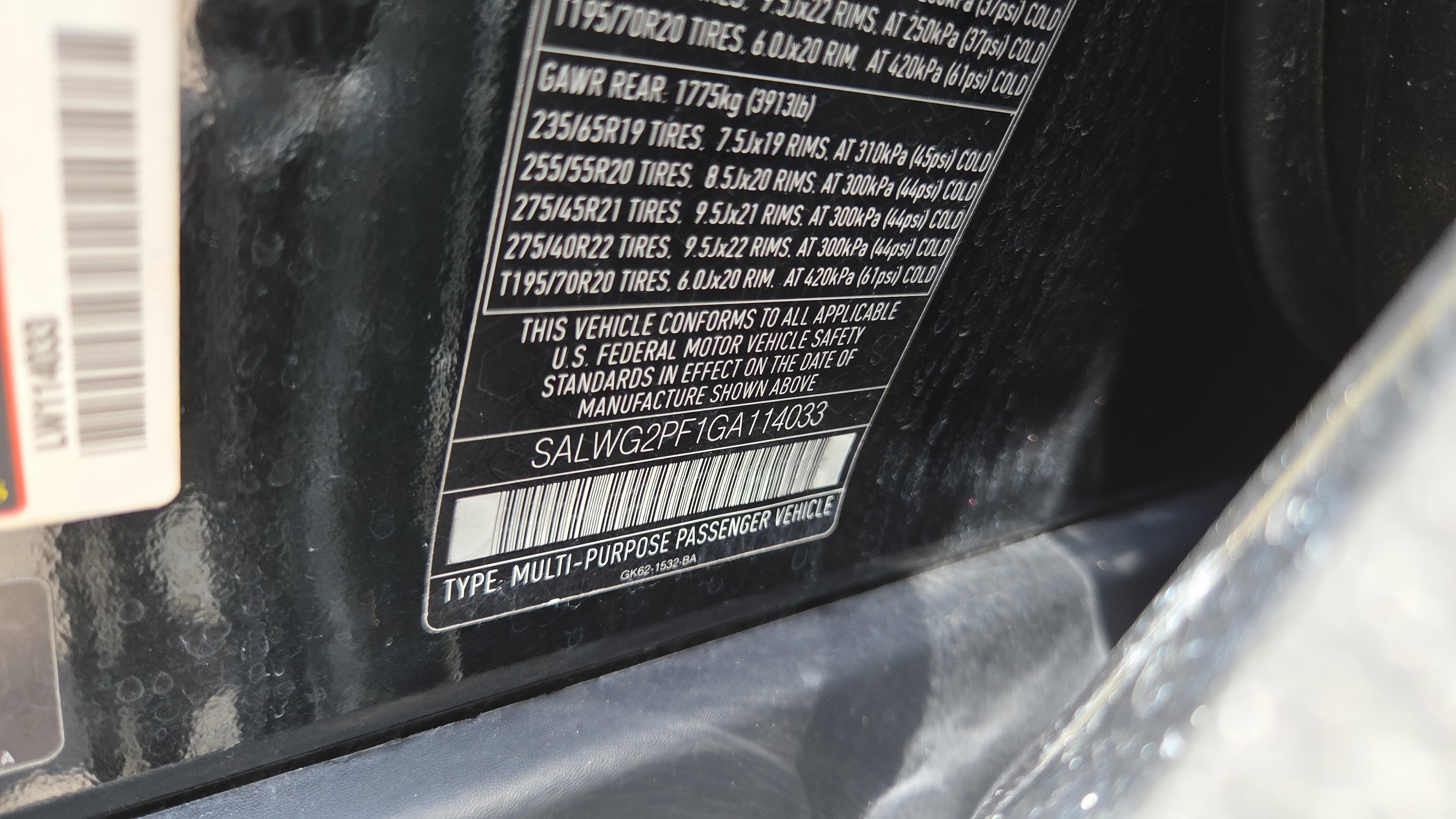 Used 2016 Land Rover Range Rover Sport SE AWD/4WD image 18