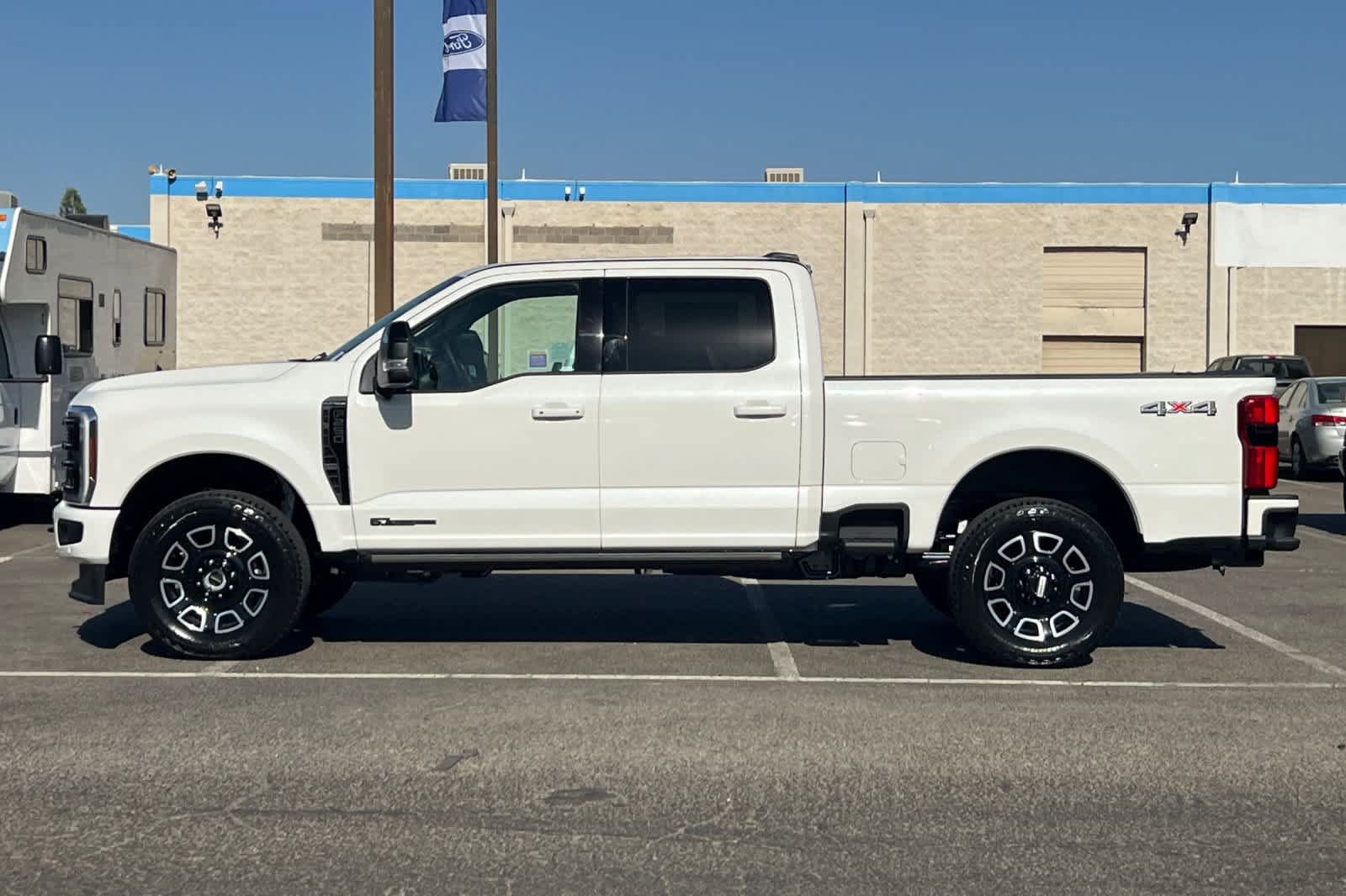 New 2026 Ford F250 Platinum AWD/4WD image 5