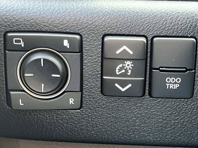 Certified 2023 Lexus GX 460 Premium AWD/4WD image 36