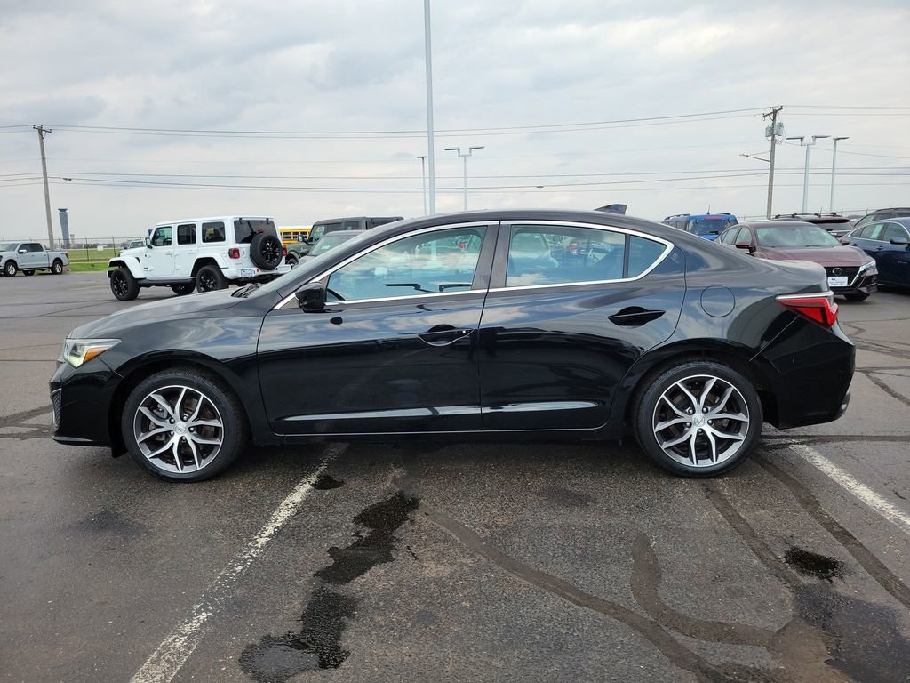 Used 2019 Acura ILX w/ Technology Package image 7