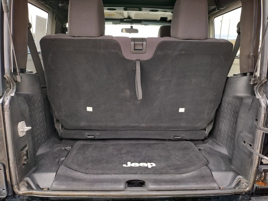Used 2013 Jeep Wrangler Sport image 13