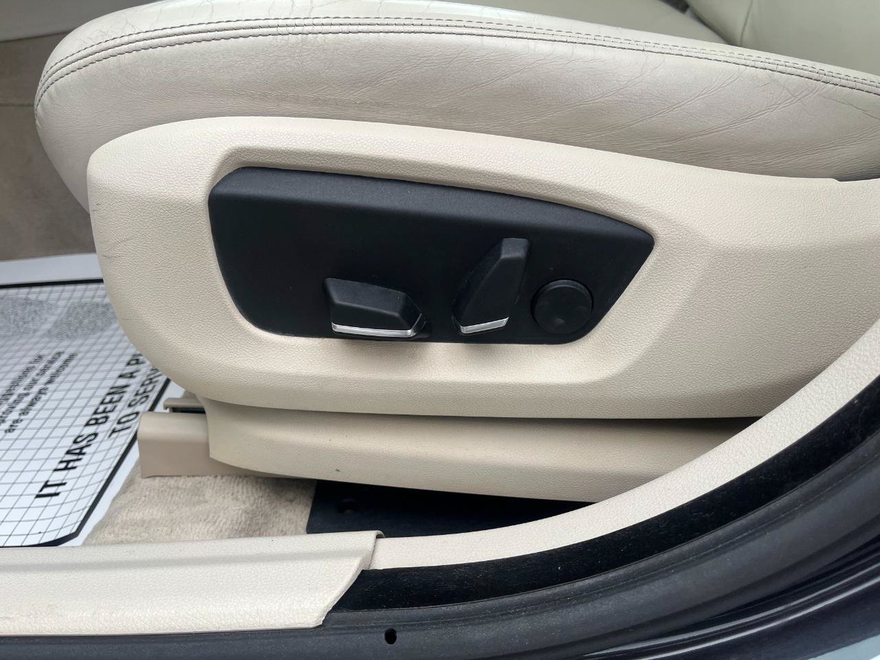 Used 2014 BMW 535i Gran Turismo xDrive AWD/4WD image 24