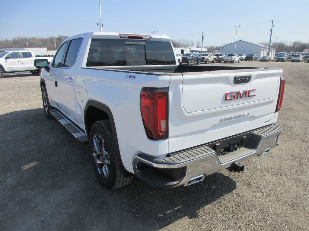 New 2026 GMC Sierra 1500 SLT image 10