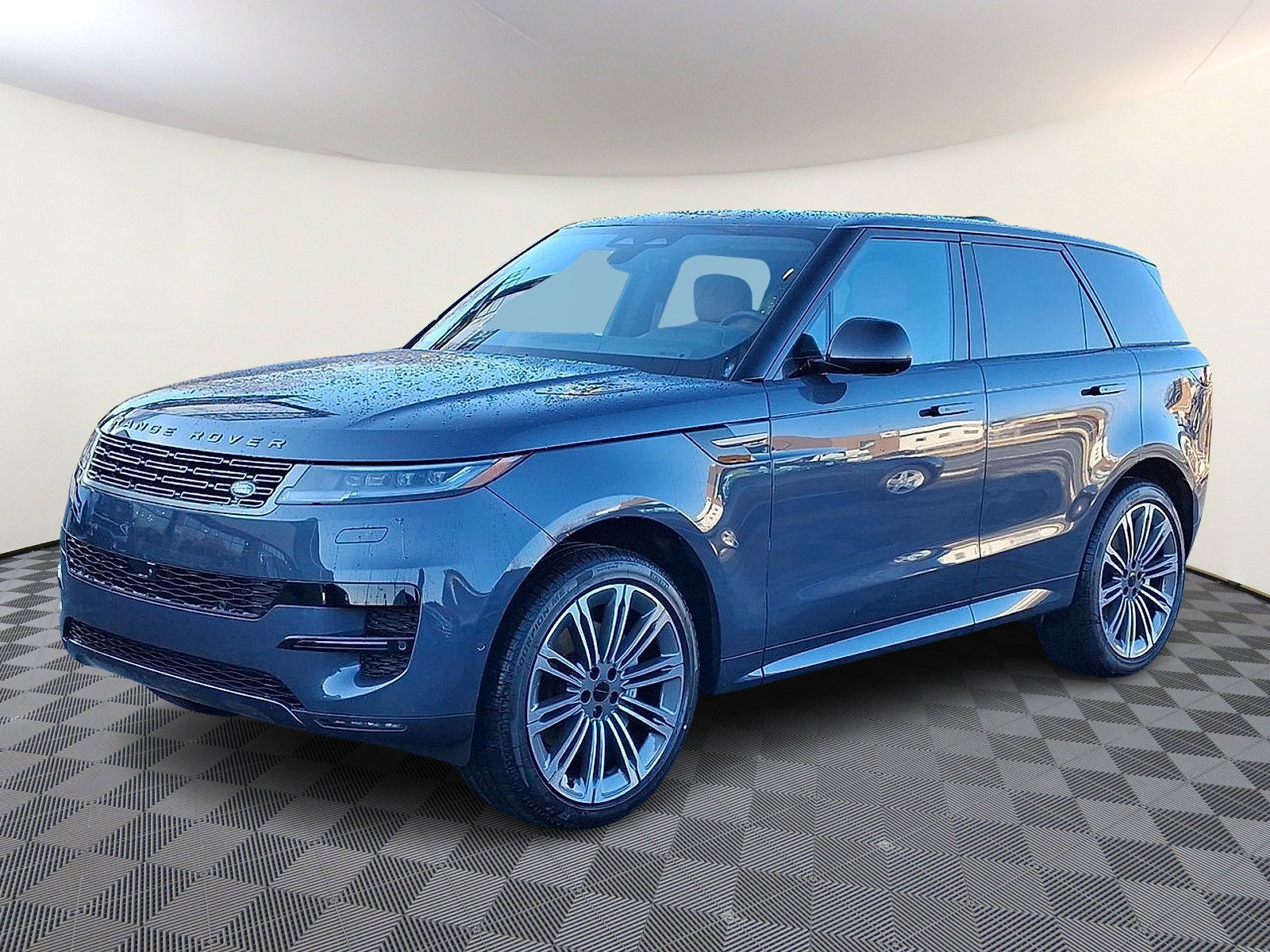 New 2026 Land Rover Range Rover Sport SE