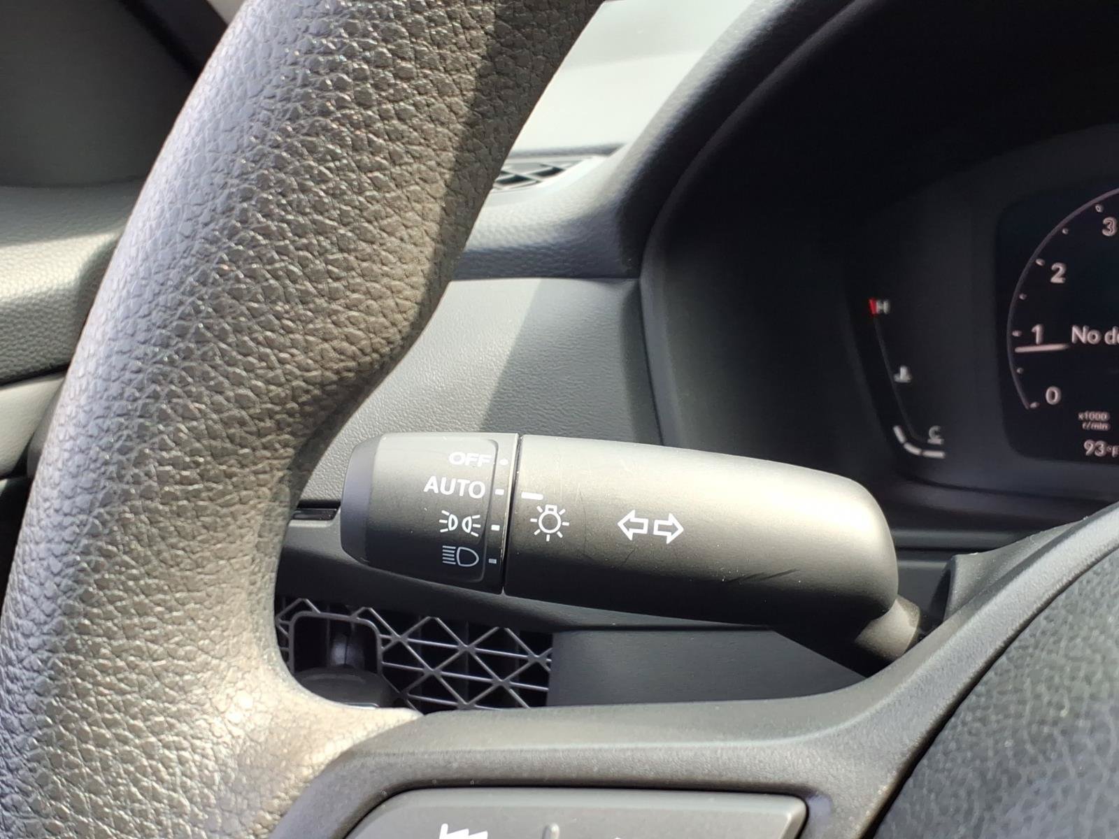 Certified 2025 Honda Accord SE image 29