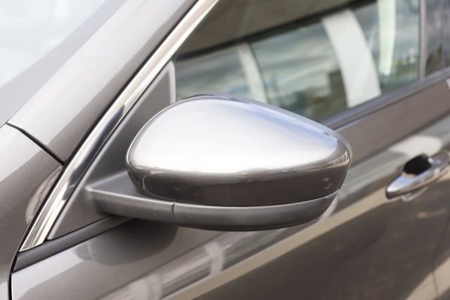 Used 2020 Ford Escape SEL image 16