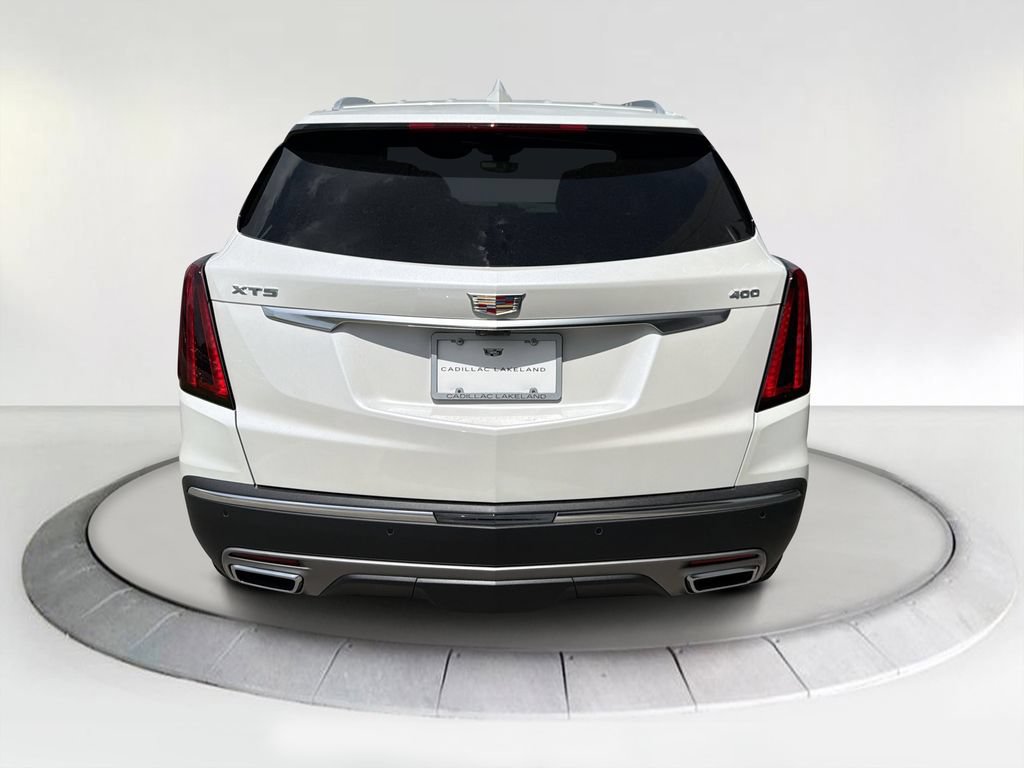 New 2026 Cadillac XT5 Premium Luxury w/ Driver Assist Package FWD image 4