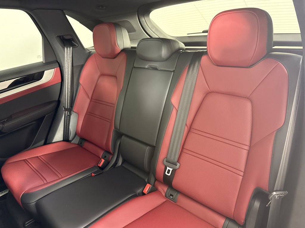 New 2026 Porsche Cayenne AWD/4WD image 21