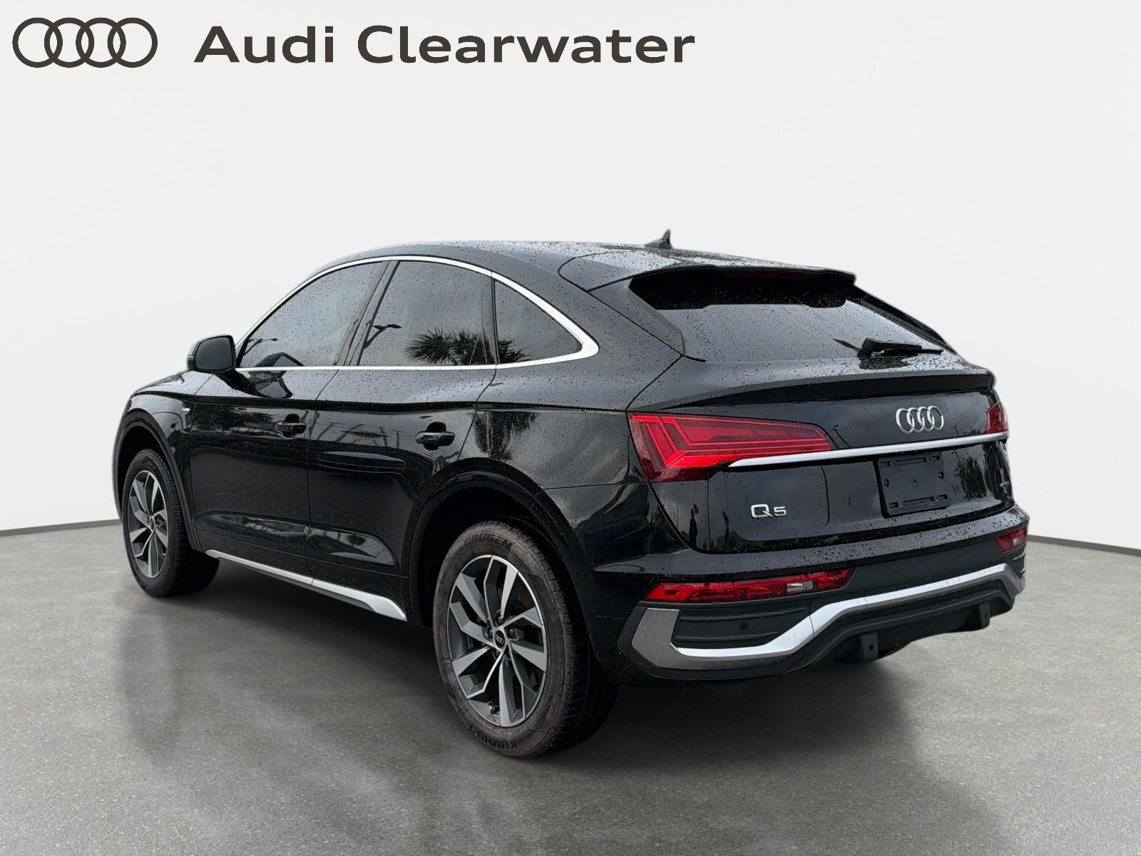 Certified 2023 Audi Q5 2.0T Premium Plus AWD/4WD image 2