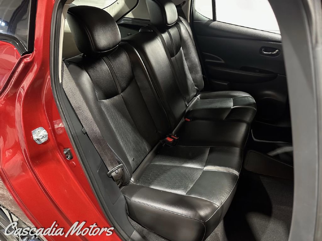 Used 2019 Nissan Leaf SL Plus image 11