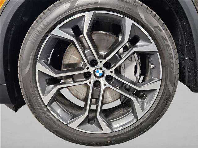 Used 2026 BMW X5 xDrive50e AWD/4WD image 16
