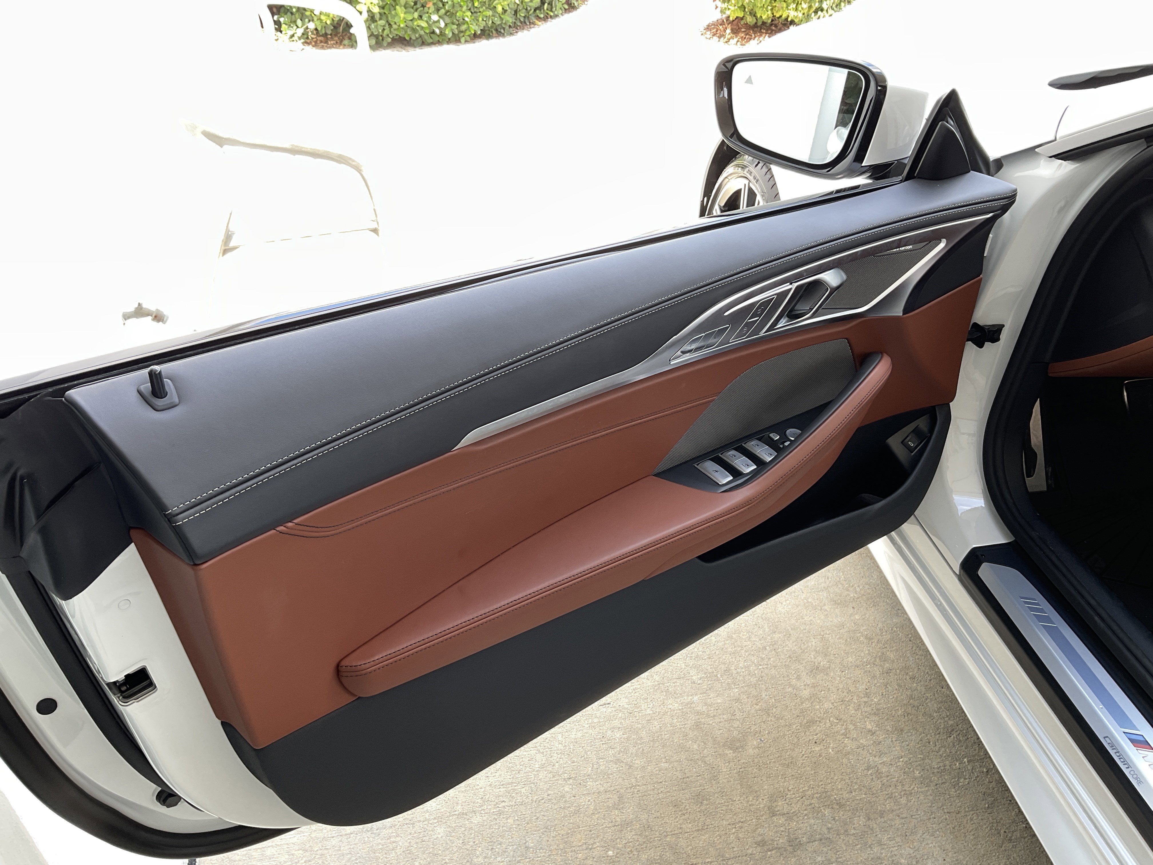 Used 2026 BMW 840i Convertible w/ Comfort Seating Package RWD image 14