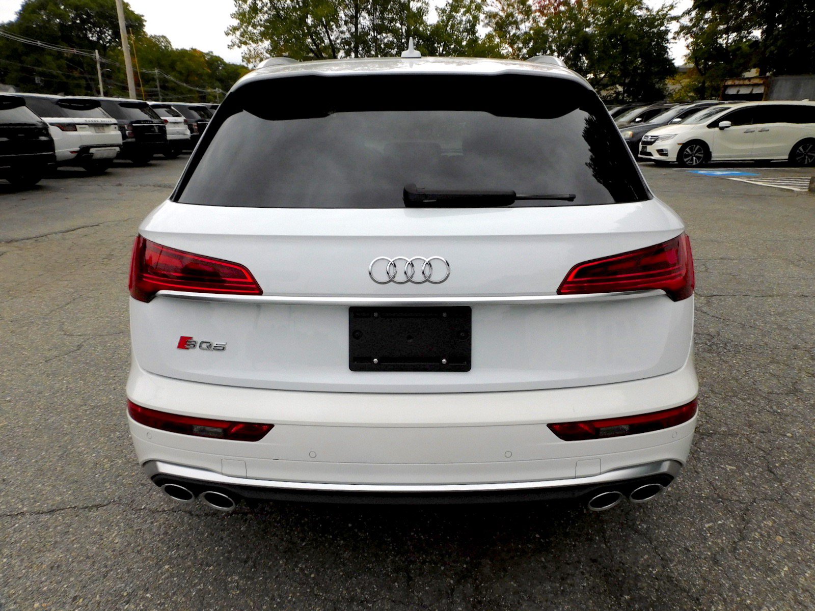 Used 2021 Audi SQ5 Premium Plus w/ Premium Plus Package AWD/4WD image 4